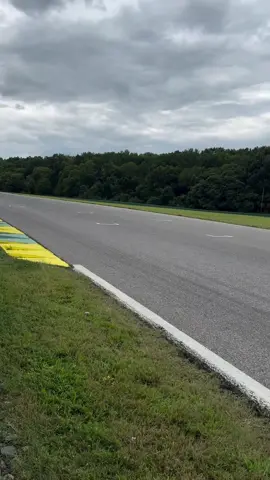 It was a RUSH to be back at VIR. Drop a 👋 if you were there this past weekend. #superbike #motorsports #motorcycle #racing