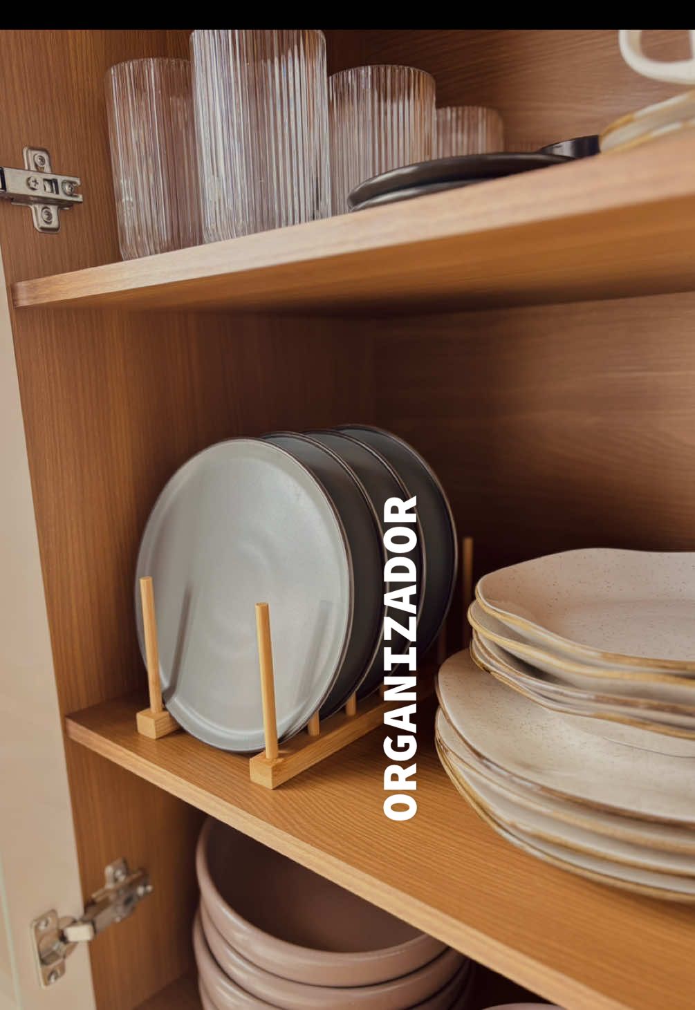 Acho que fica tão mais bonito e organizado! 🥹🤩 Além de que é mil vezes mais prático de pegar e guardar! 🥰 . Encontrei no @Mercado Livre ID 1MEDUA-T34P  . . . . . #organizador #organizacao #casa #cristaleira #organizadorbambu #MercadoLivreAchados #HomeAndDecor @Programa Afiliados e Criadores 