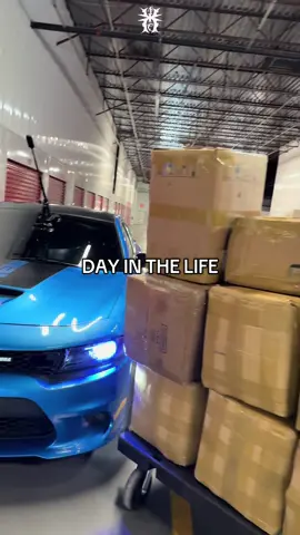 DAY IN THE LIFE💙 FAMILY OWNED BUISNESS 📦 #4evahavin #viral #fyp #foryoupage #shipping 