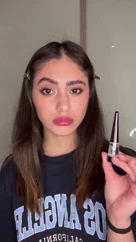 Replying to @yunaa07777   trying the most powerful lip plumper in the entire world…🥵 From:@VTcosmetics_official ✨ #persian #farsi #persiantiktok #farsitiktok #فوریو_پاشم_بیام_جرت_بدم #lipplumper #vtcosmetics 