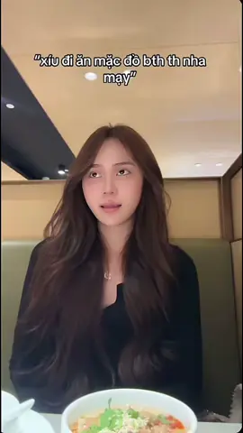 Mang đồ bình thường là cỡ đó không đó 🤣 không bình thường không biết cỡ nàoo #viral ##lahoangkyduyen##CapCut##ghetraumuongluoc##fyp
