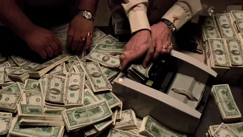 Your son made it mama, he’s a success #scarface #tonymontana #alpacino #motivation 