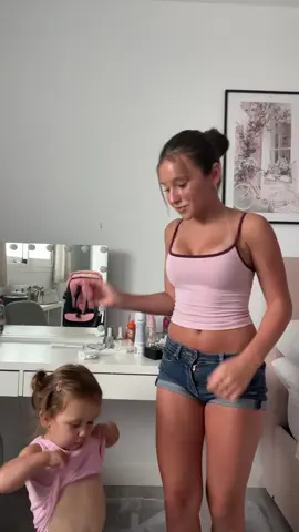 don’t mind the end #fyp #foryoupage #sister #dance #dances #baby #blowup 