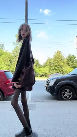 😘