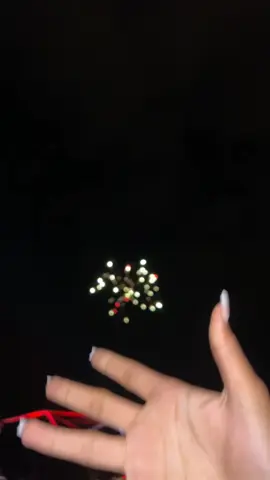 on some aesthetic shi❤️‍🩹🥹 #fyp #foryoupage #firework  #jayguapo #pinkcardigan #sunsetlover 