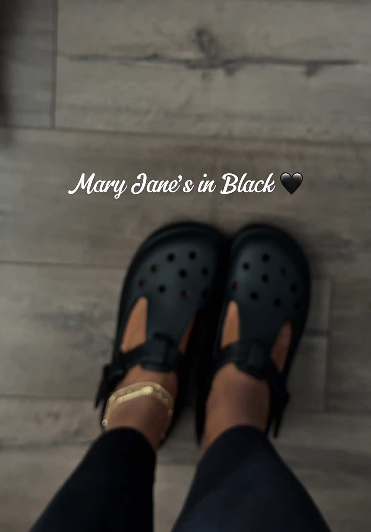 @Crocs #crocsshoes #maryjanecrocs #fallcrocs #fallfashion #tiktokshopcreatorpicks 