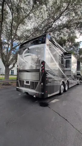 Incredible Deal at @the_motorcoach_store on this Foretravel Presidential for $677,777!!! 
