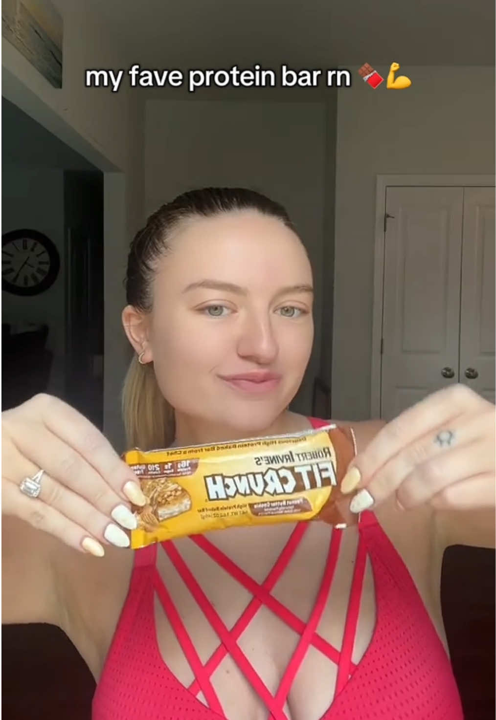 My go-to post workout snack 😋🥜🍫 @FITCRUNCH  #FITCRUNCHTasteTest #gifted #postworkout #snacks #fyp #viral #workout #Foodie #food 