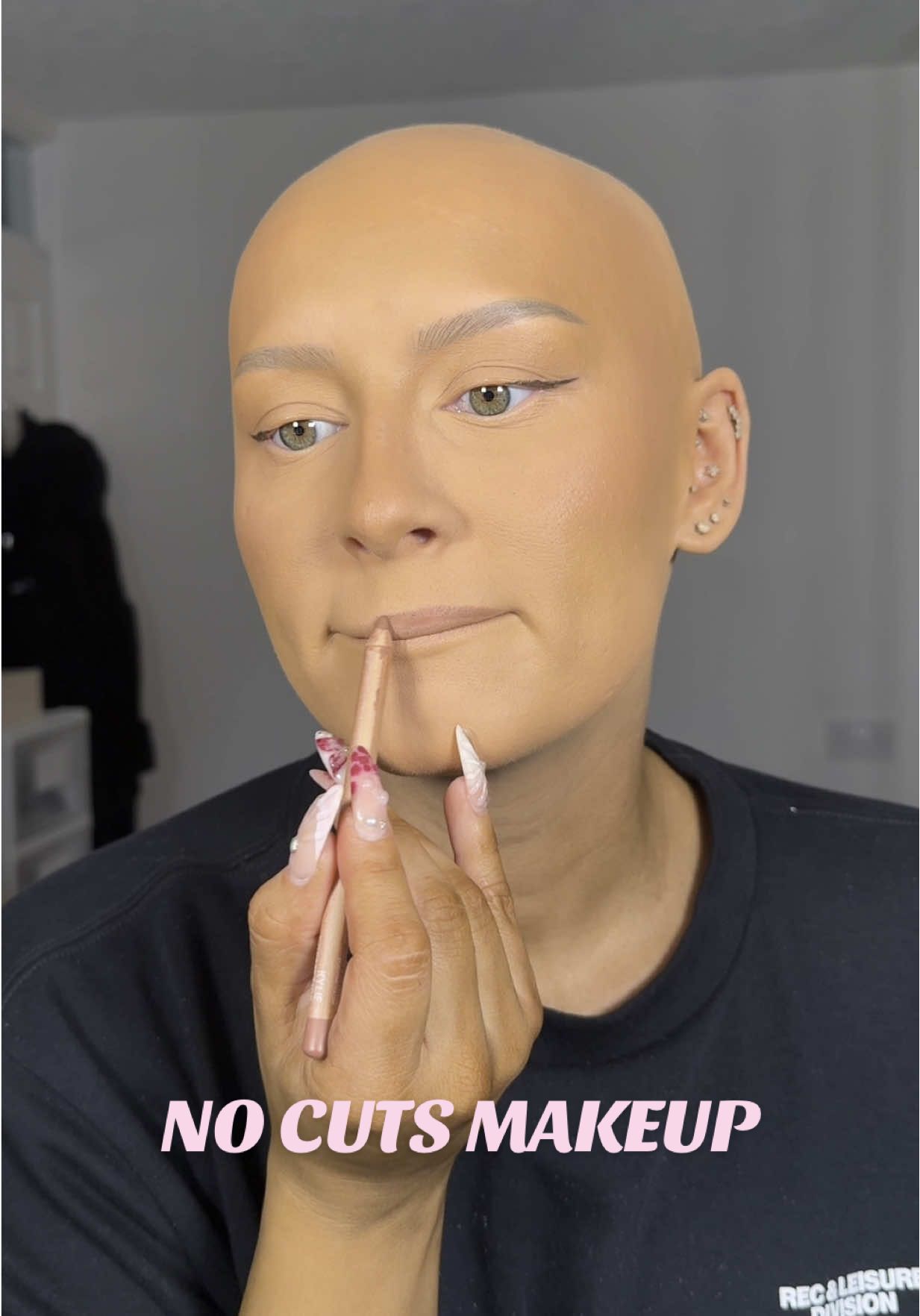 Replying to @justkaviann putting that makeup ON - no viral sounds and the fulllllll process ✨ You got to trust the process for this one because that end result is always giving 👸🏼 @DMUSE Wigs straight dark brown brow transfers, wig  @NARS Cosmetics natural radiant foundation in Barcelona  @Jordana Ticia Cosmetics palm paradise bronzer duo  @Rare Beauty Hope blush  @Armani beauty luminous silk concealer in 2 @Huda Beauty cherry blossom cake powder  @Kylie Cosmetics comes naturally lip liner  @YSL Beauty lip oil gloss in 03 @nyxcosmetics_uk epic ink liner brown  @Charlotte Tilbury setting spray  #makeup #trend #viral #makeuptutorial #makeuptransformation #alopecia 