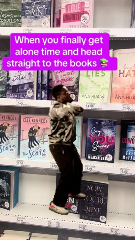 Take all my money 💰 #BookTok #momlife #alonetime #buymorebooks #books 