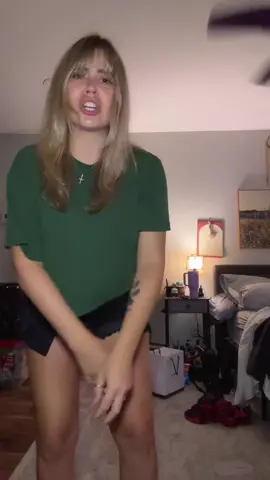 Getting old sucks! #30s #thisis30something #millennialsoftiktok #sahm #knees 