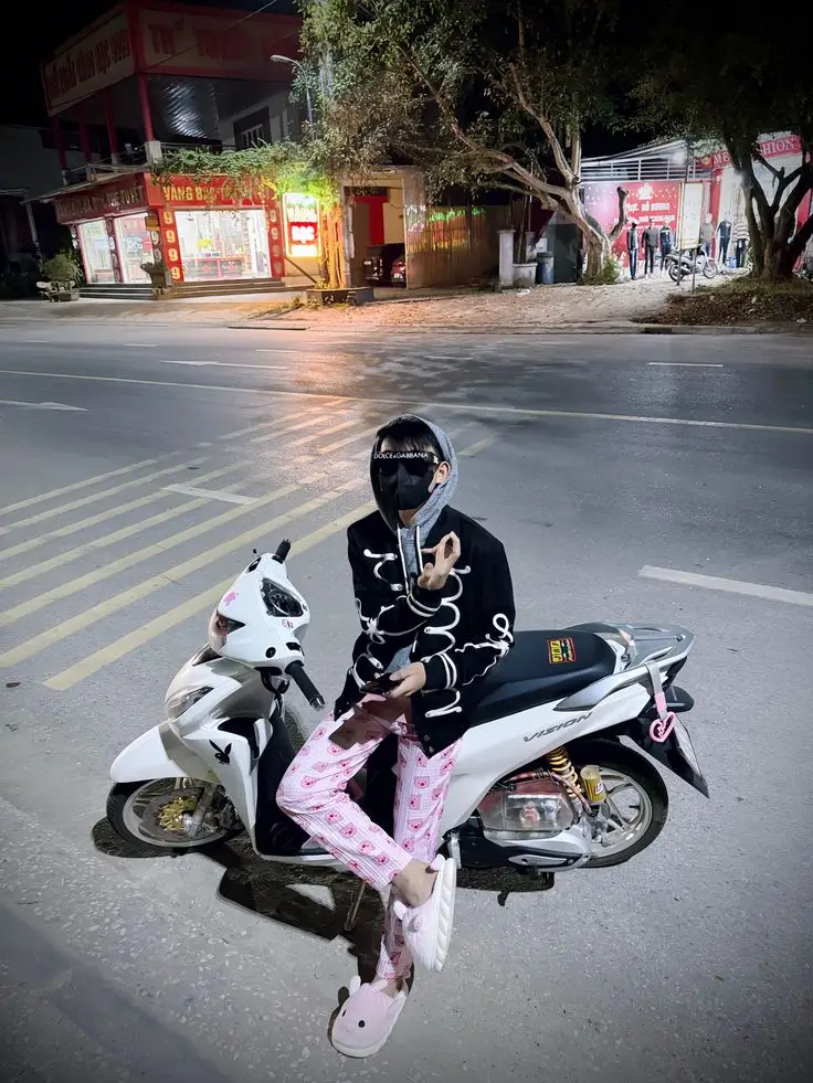 tiếp nè😜 #xuhuonggggg #anhboypho #xuhggggggggggggggggg