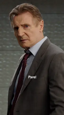 Parado aí! #LiamNeeson ordenou e você vai obedecer! 😏 Se prepare pois #CorraQueAPolíciaVemAí chega aos cinemas em 14 de agosto.