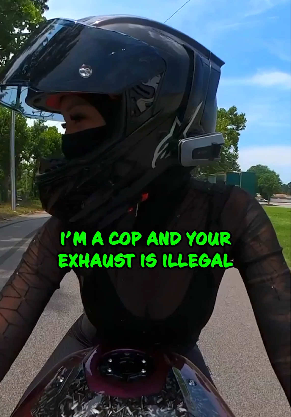 When a Stranger Pretends to Be a Cop… 🫣 🎥: @jsmnzxr @JSMNZXR IG #CopHumor #Police #Motorcycle #Cop #Reels #foryoupage #fyp 