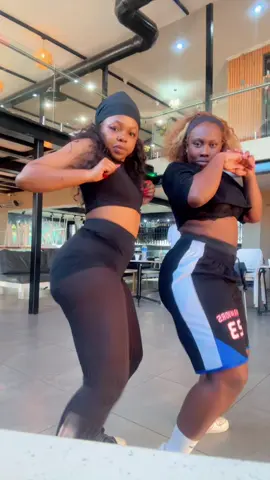 #tiktok #viral #foryou #foryoupage #tiktokviral #moveyourbody #viralsong #fyp #tiktoktrending 