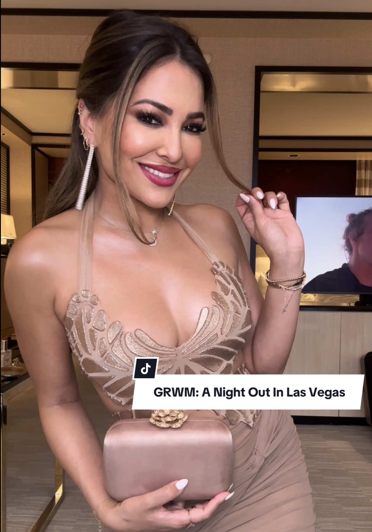 GRWM: A Night Out In Las Vegas✨ #fyp #styletok #fashiontiktok  In my butterfly era… 🦋 Rate this #OOTD from 1-10💫 Today’s affirmation: “The universe is always helping me, & sometimes in unexpected ways ” ✨ TAG someone who would love this & don’t forget to save the video to refer back to when styling • #todaysoutfit #outfit #fashion #styletips #outfitideas #grwm #fashionstyle #styling #foryourpage #fashiontok  Outfit Breakdown: top — emasavahl  skirt — jluxlabel  bag — revolve  earrings — juliavaughn  lips — charlottetilbury + maccosmeticsusa  perfume — viktorandrolf  glow oil — soldejaneiro 