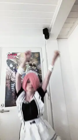 #femboy I’m so bad at dancing😭