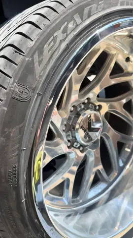 Curb rash on all 4 wheels fixed on these KG1’s #fy #fyp #LGPOLISHING #polishing #curbrashrepair 