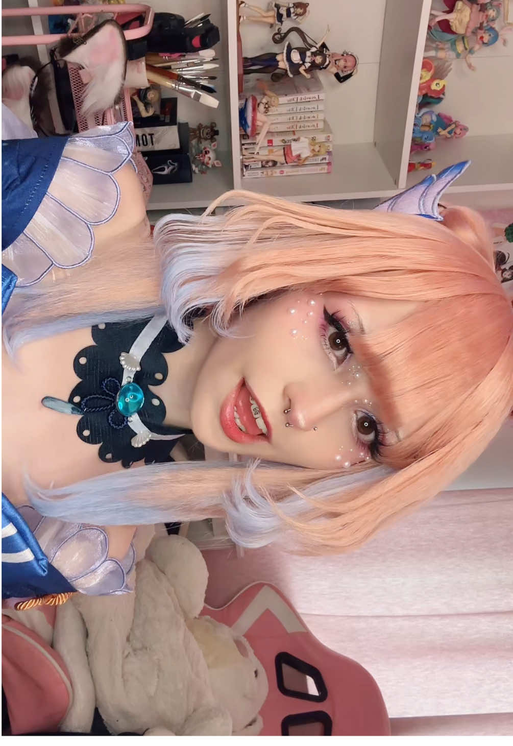manditory wig and makeup appreciation post 😽 #ccinnabunii #kokomi #kokomicosplay #genshin #genshincosplay #cosplay #cosplayer 