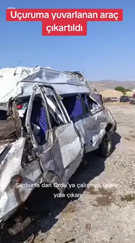 Sivas'ta Feci Kaza: Mevsimlik İşçileri Taşıyan Servis Uçurumdan Yuvarlandı. Şanlıurfa'dan orduya gidenmevsimlik işçilerden acı haber  😓😓😓