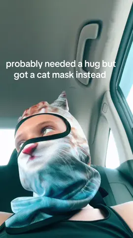 #hug #xyzbca #cat #mask 