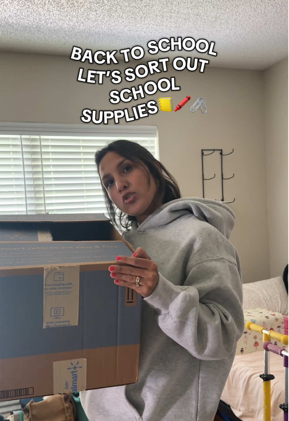 Back to school season🤗📚 Sorting these out stresses me out hahaha but got it done! Are you ready??? #summerbreak #backtoschool #momof3 #elementaryschool #schoolsupplies 