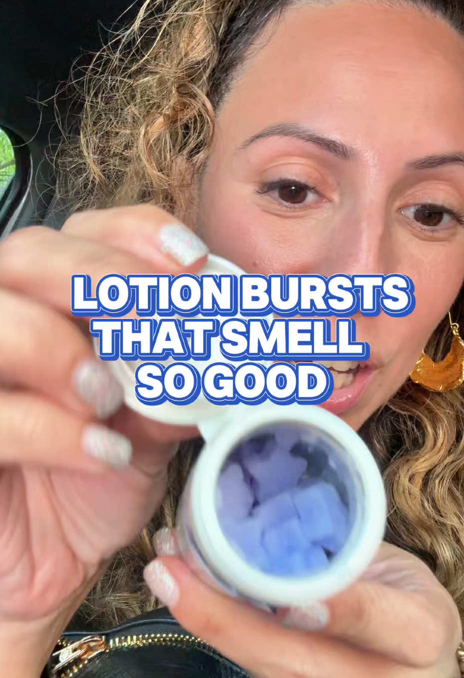 Replying to @Moe_bigmom These Jergens Lotion Bursts are giving juicy, lotion that’s fast-absorbing! #JergensLotion #lotionbursts 