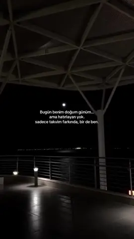 Sessizce bir yaş daha.. #derin1sesizlik #keşfet #dogumgünü #kimsesiz #viraltiktok #viralvideo #fypage 
