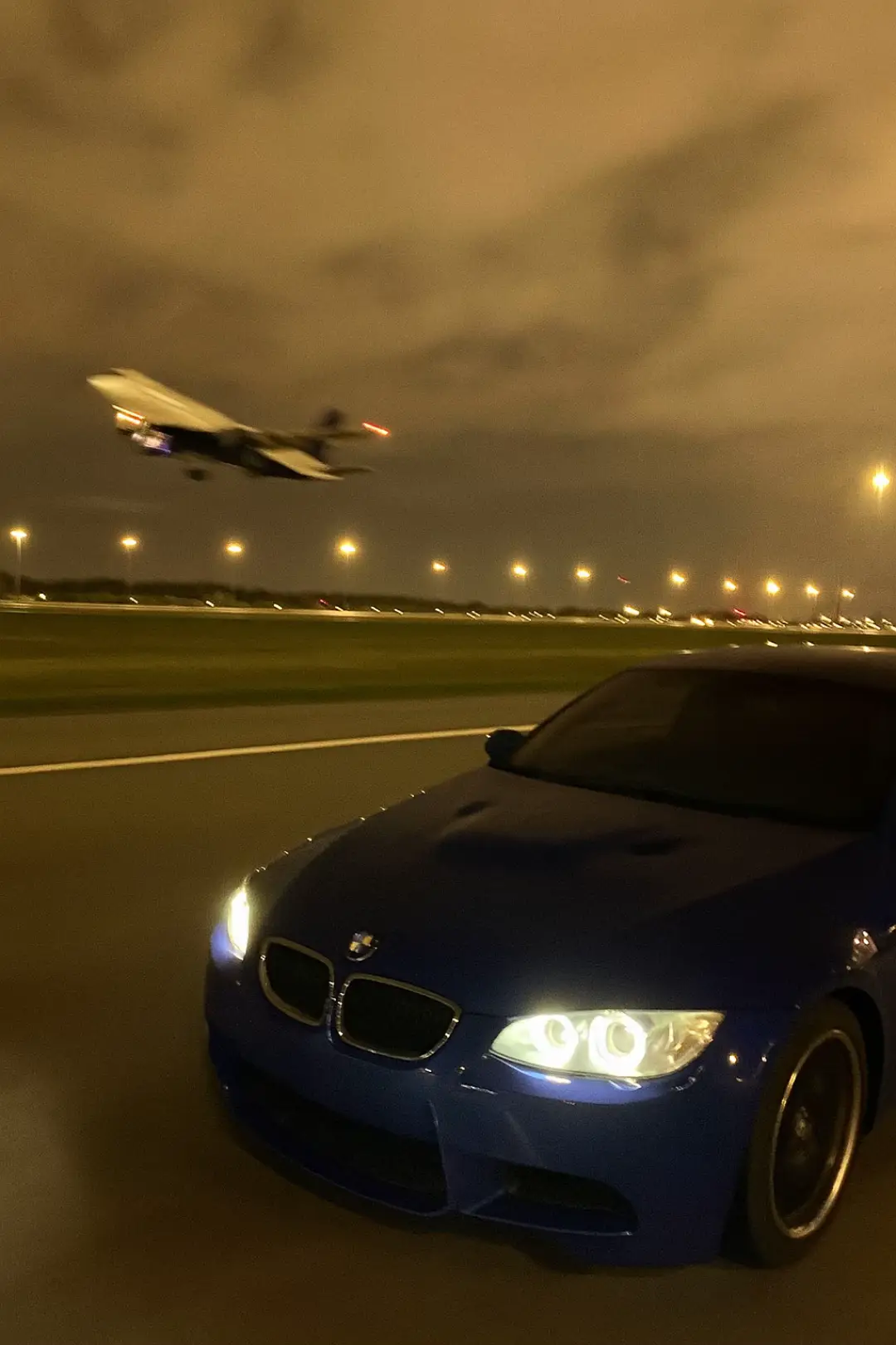 #e92#bmwe92#bmwe92335#bmwm3e92#bmwe92m3#bmw335i#bmwe92335i#bmwlife#cartok#fyp#bmwm3#cars#caredit#streetcarspecial#streetcar#wenax#e92coupe#escapi#e5c4p3#escape#e92335i#bmw#bmwairlines#bmwm4#bmwf82#bmwm4f82 