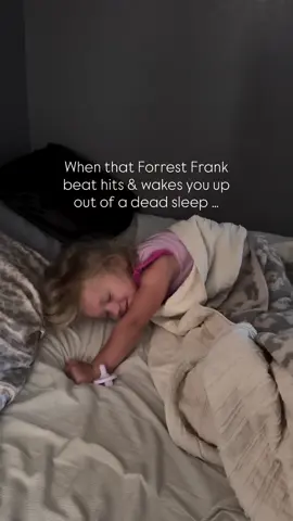 It’s the smile & singing for me 🥹🫠😂 #forrestfrank #yourwaysbetter #morningvibes #toddler #momlife #motherhood #toddlermom @forrest frank 
