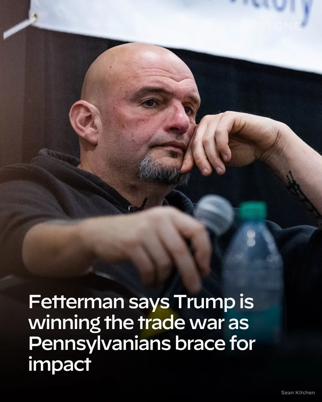 TikTok billionaire Jeffrey Yass poured $16 million into the coffers of MAGA Inc., President Donald Trump’s super PAC, as the deadline to ban the popular social media platform in the US was delayed over the past year. Click on the link in our bio to read more about Yass’ influence. ✏️: Sean Kitchen 📷: AP #Pennsylvania #Philadelphia #JeffreyYass #DonaldTrump #JeffYass #Billionaire