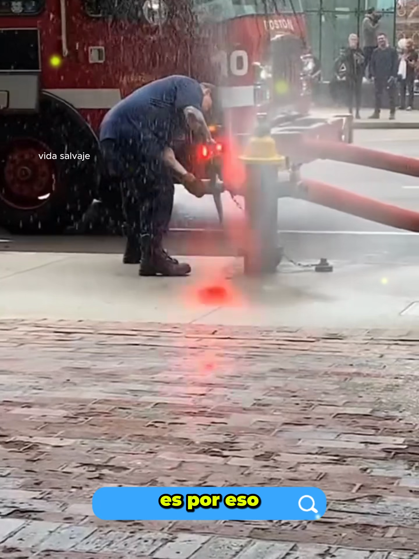 ¿Por qué los bomberos en EE. UU. abren los hidrantes sin incendio? #FireHydrant #Firefighters #PublicSafety #EmergencyPreparedness #usa