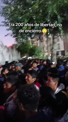 pero si entré 😂😂 #fyp #sucrebolivia🇧🇴 #bolivia🇧🇴 #bicentenario 