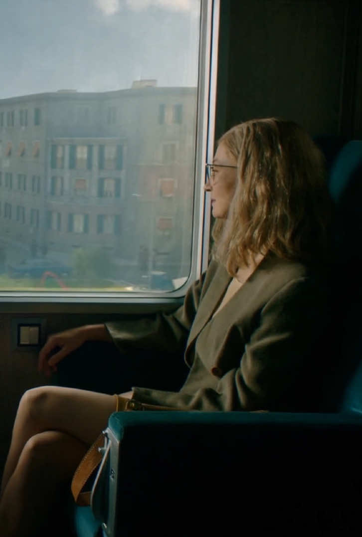 i love them, and the 13 seconds i had to purge from this video due to copyright infringement makes me want to kms <3  — #mybrilliantfriend #thesubway #chappellroan #theneapolitannovels #edit 
