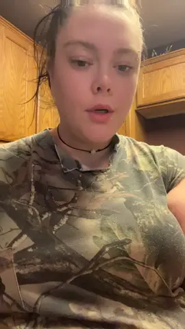 She hits me with the crazy sometimes then I realize she gets it from MEEEE 🥰🥰🥰🤣🤣🤣🤣🤷🏻‍♀️😂😅 #fyp #fypツ #roadto25k #ohio #everythingtiktok #millennial #singlemom #mom #momlife #MomsofTikTok #parent #parenting #parentsoftiktok 