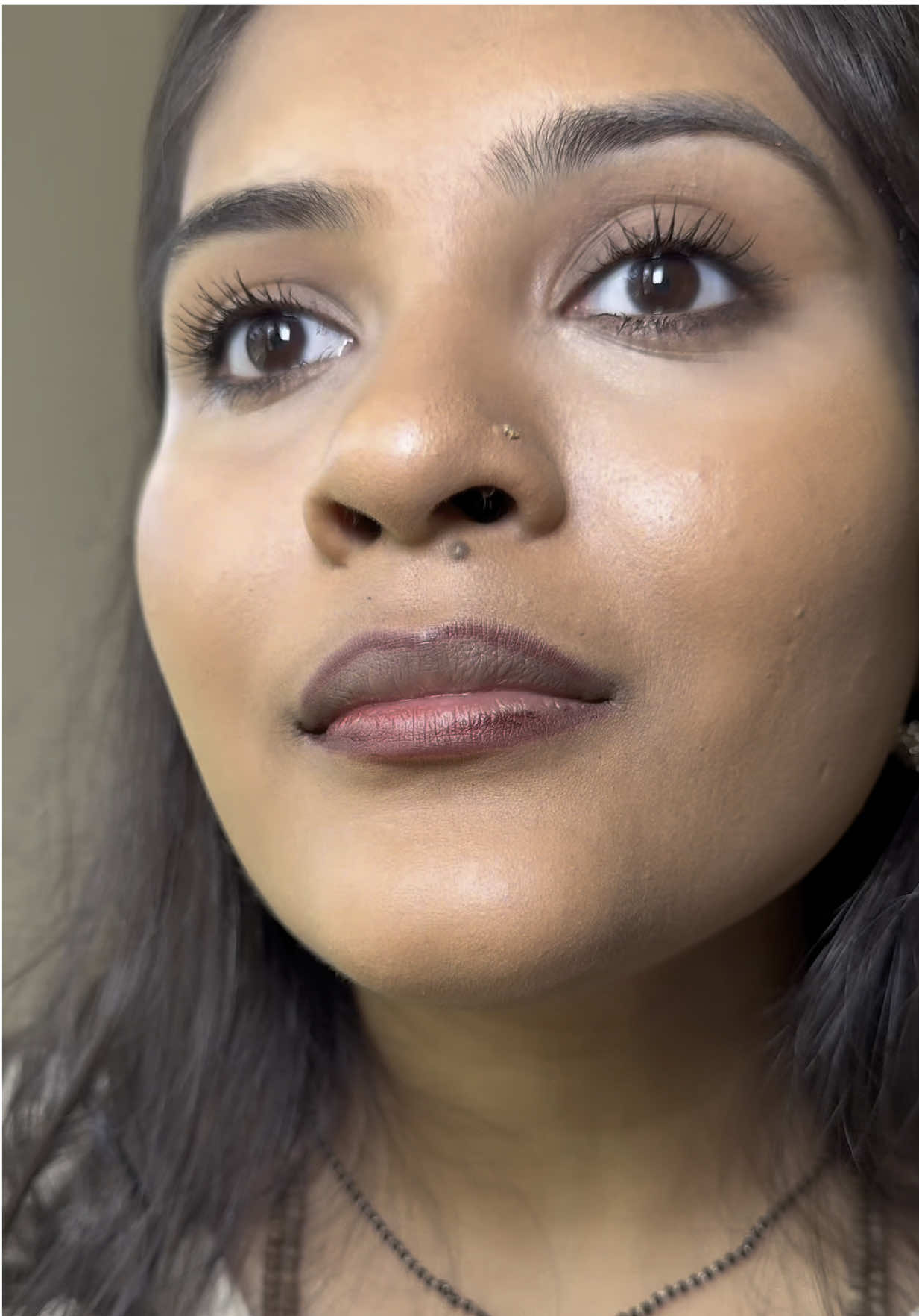 Can you believe this lip stain is this smooth and transfer-proof? 😍 Wearing the Sacheu Beauty Lip Stain and I’m obsessed – perfect for all-day wear 💄 Grab yours now from my TikTok Shop! 🛒💋 #sacheubeauty #lipstain #lipcombo #tintedlips #transferproof #shoppablefinds #beautyfinds #fyp #fypviral #creatorsearchinsights #makeuptok #makeupreview #BeautyTok #browngirlmakeup #musthave #tiktokmademebuyit #lipstainmusthave 