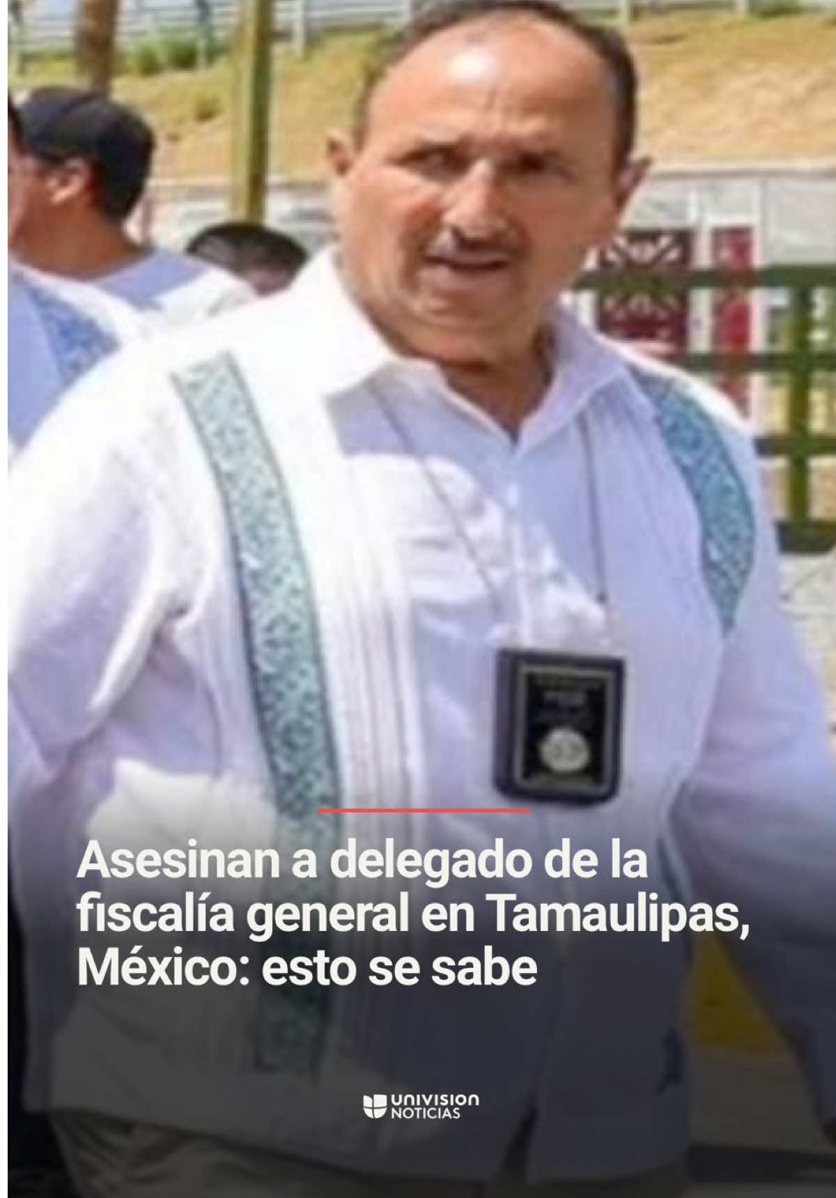 🇲🇽 Asesinan a delegado de la fiscalía general en Tamaulipas, México. Ernesto Vázquez Reyna, delegado de la Fiscalía General de la República de México en Tamaulipas, fue asesinado tras un presunto ataque armado. El gobernador del estado condenó el atentado y aseguró que la fiscalía y el gobierno federal trabajarán para esclarecer los hechos y hacer justicia. Esto se sabe de lo ocurrido. Informa Mario Torres. 📺 Más del Noticiero Univision a las 6:30pm/5:30C y Edición Nocturna a las 11:30pm/10:30C. #México #Tamaulipas #Fiscalía #UniNoticias #UnivisionNoticias