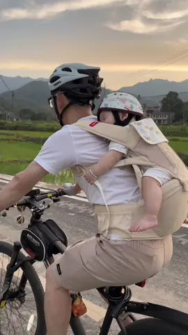 Chiếc đệm êm nhất 🥰🥰 #nhaviaembebubam #nhavia2vach #chipbae #nhaviacoembe 