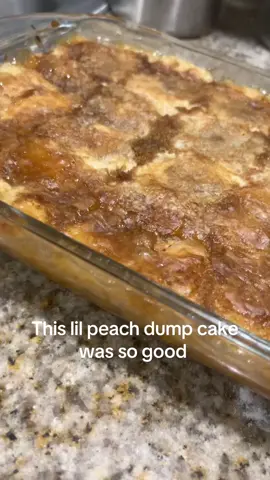 Peach dump cake 