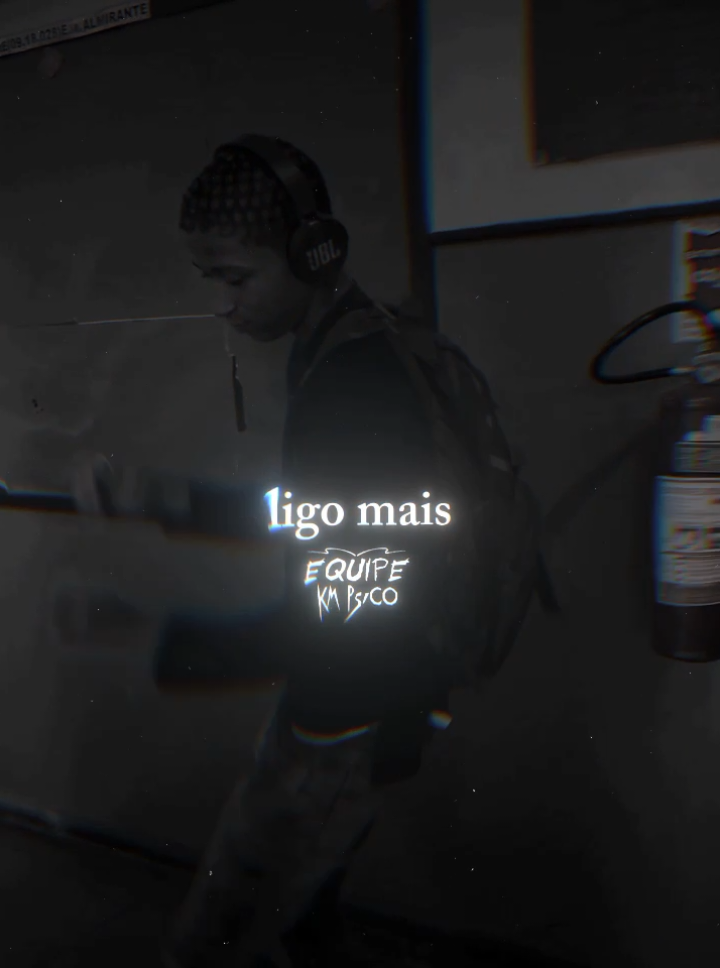 🥴🔊... #lyrics_songs #legendas #lyrical #lyricsvideo #statusvideo #foryoupage #tiktokvibe #foryoupage #legendasmusic #fyp 