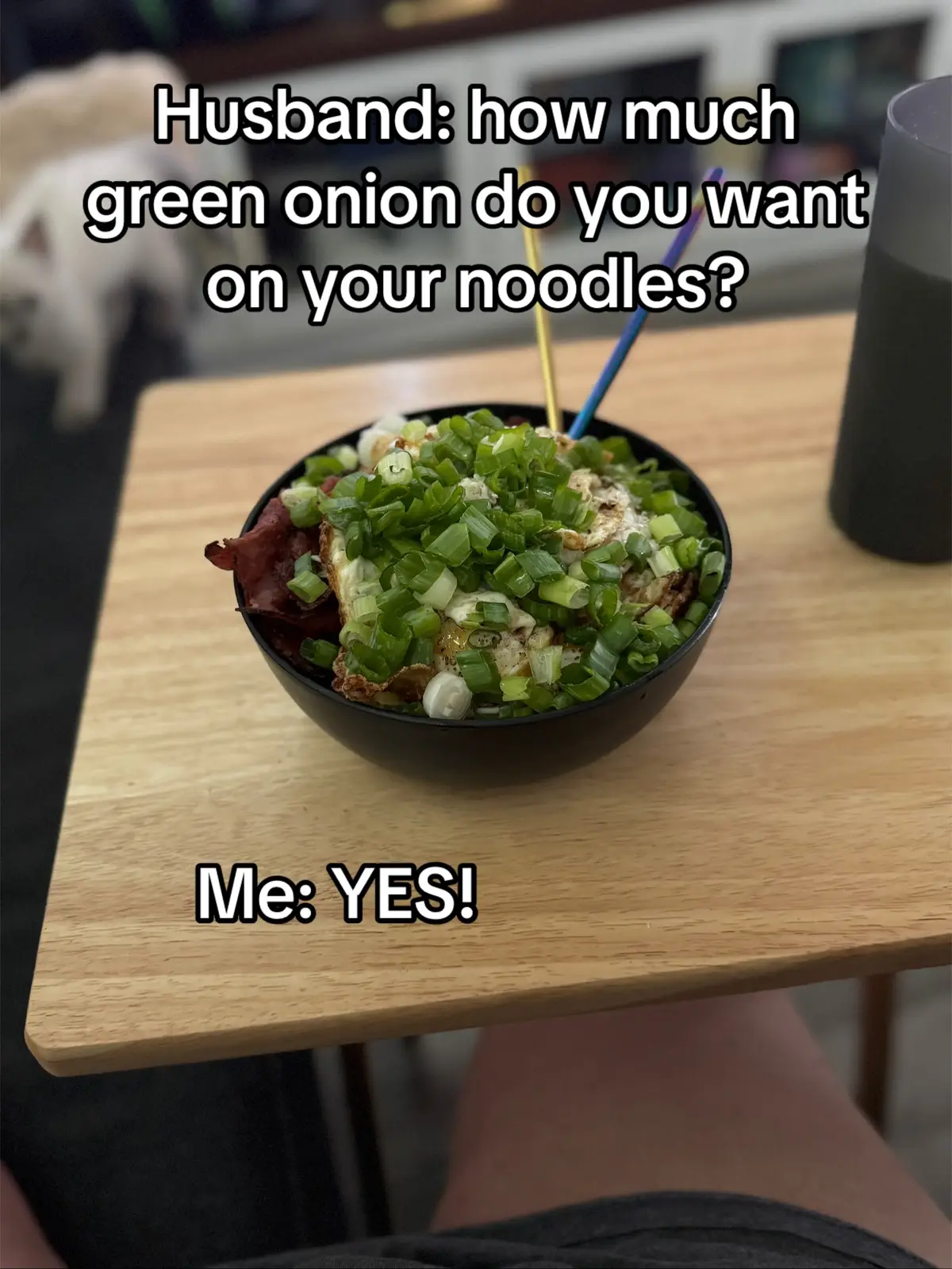It just pops up the flavor even more 🤤  #noodles #spicy #greenonion #eggs #chinesenoodles #chinesefood #viralvideo #viral #trending #food 