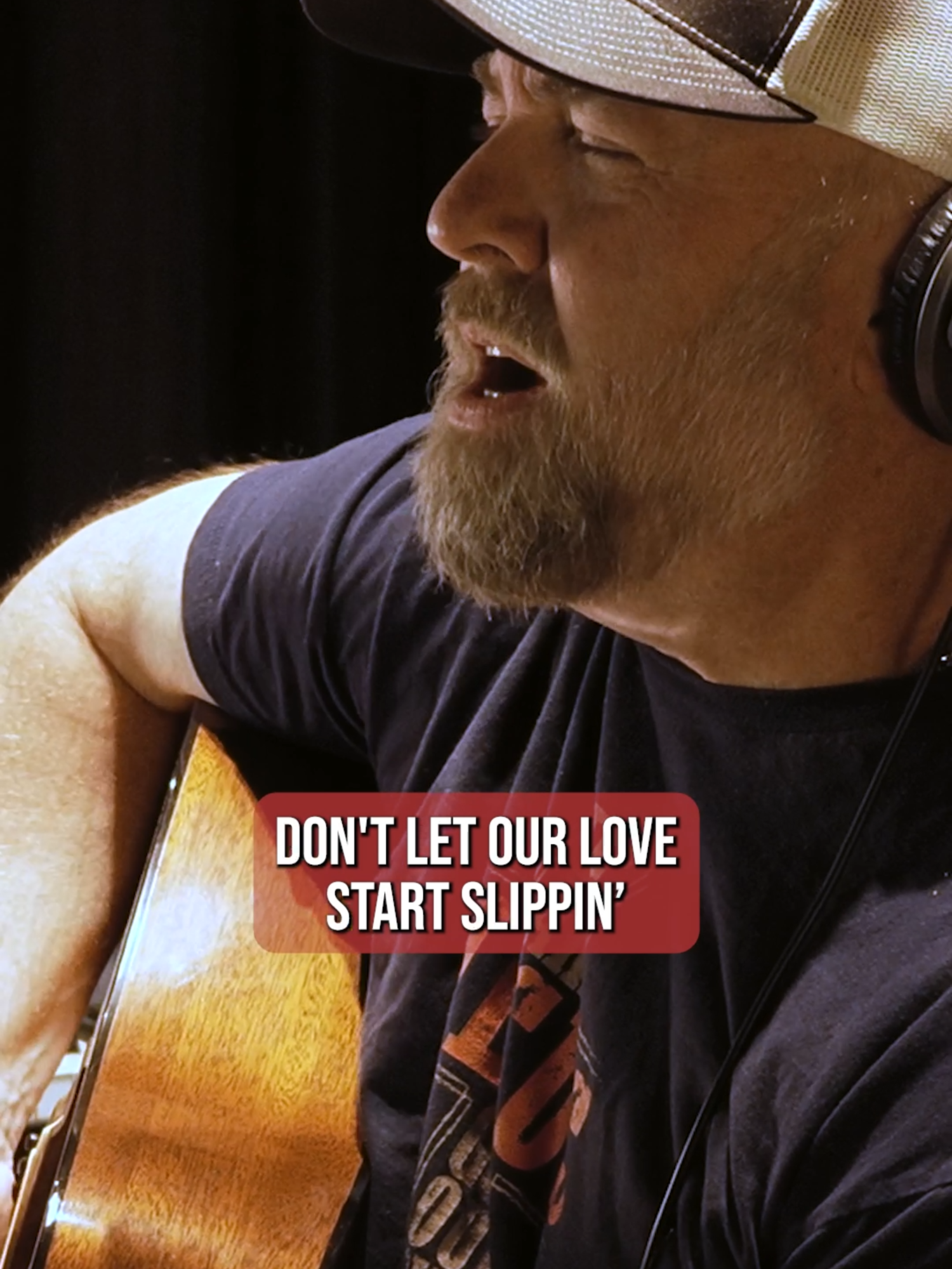 Don't Let Our Love Start Slippin Away - Steven Wood #fyp #countrymusic #nashville #foryourpage #90scountry #foryou #texas #vincegill #relationshipgoals