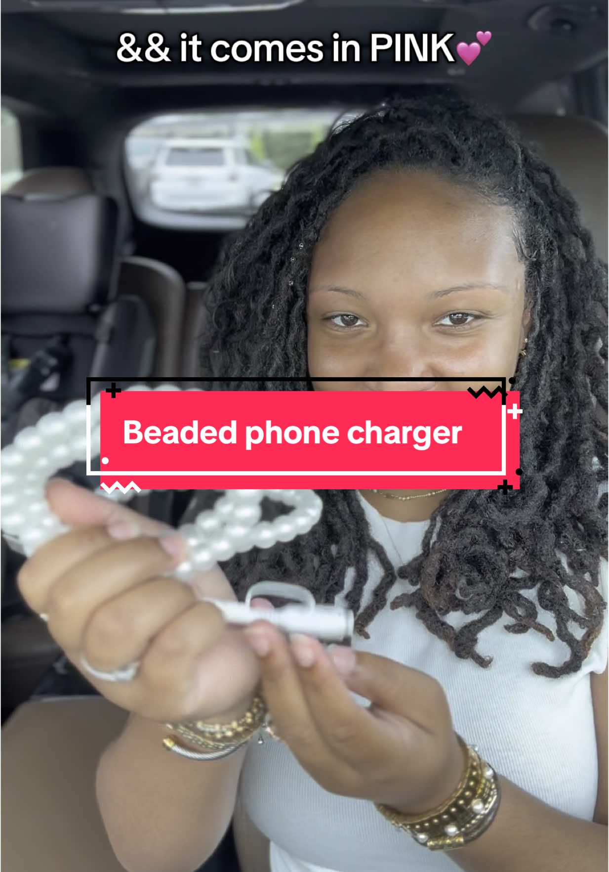 Tell me this isn’t the cutest charger?! #phonecharger #beadedphonecharger #phonechargingcord 