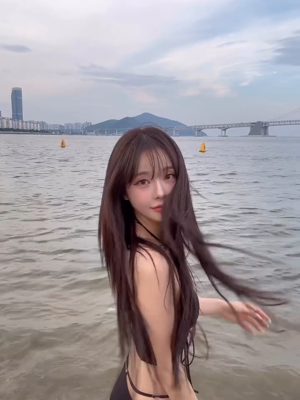 부산인데 인천 앞바다 같은 상황