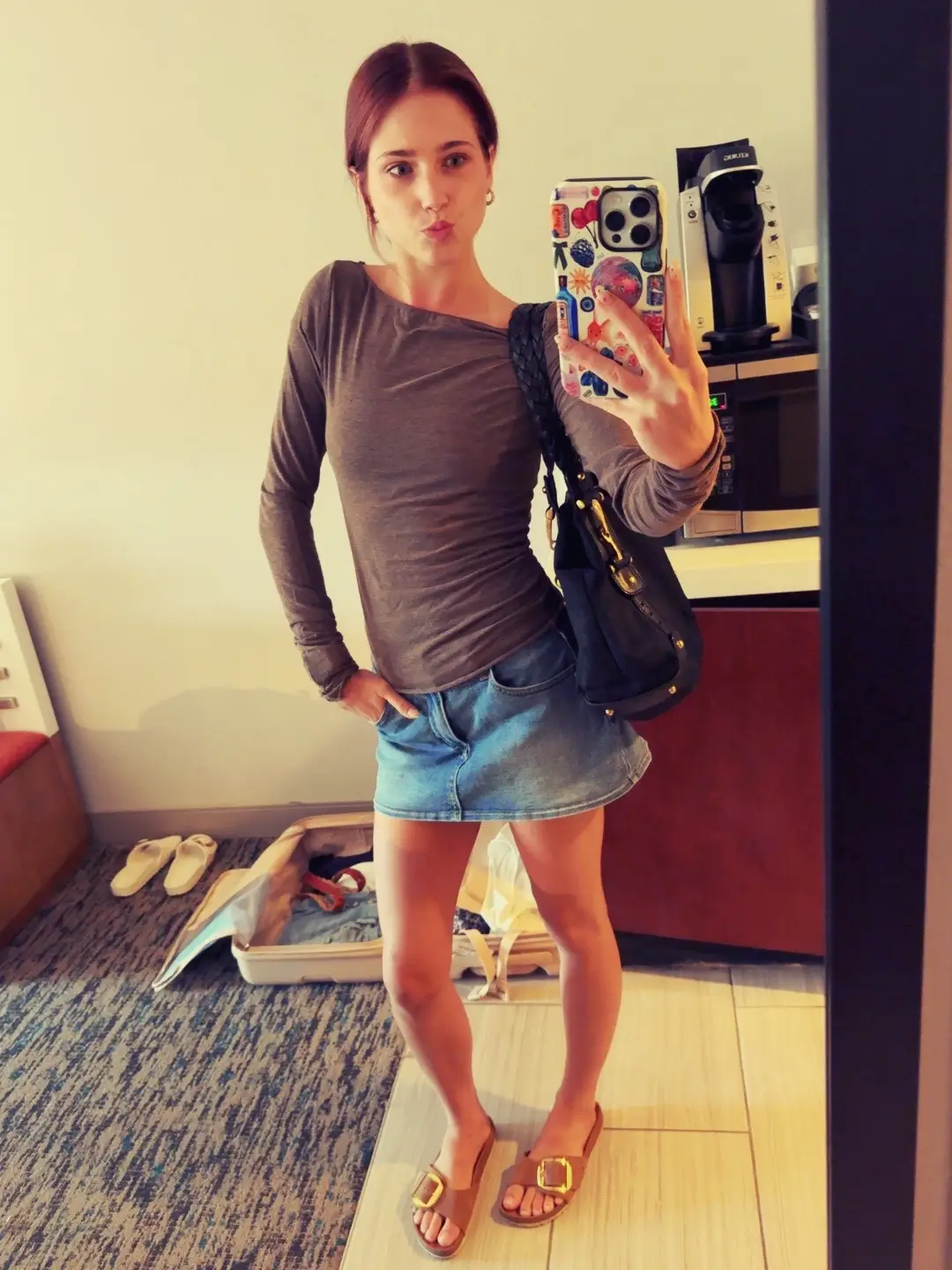 In love with my mom’s old purses #OOTD 
