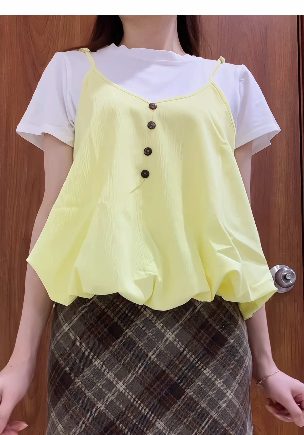 Tách set phối cũm xinh #setaohaimon #setaodayaocroptop #setaohaiday #aobabydoll #chambishop 