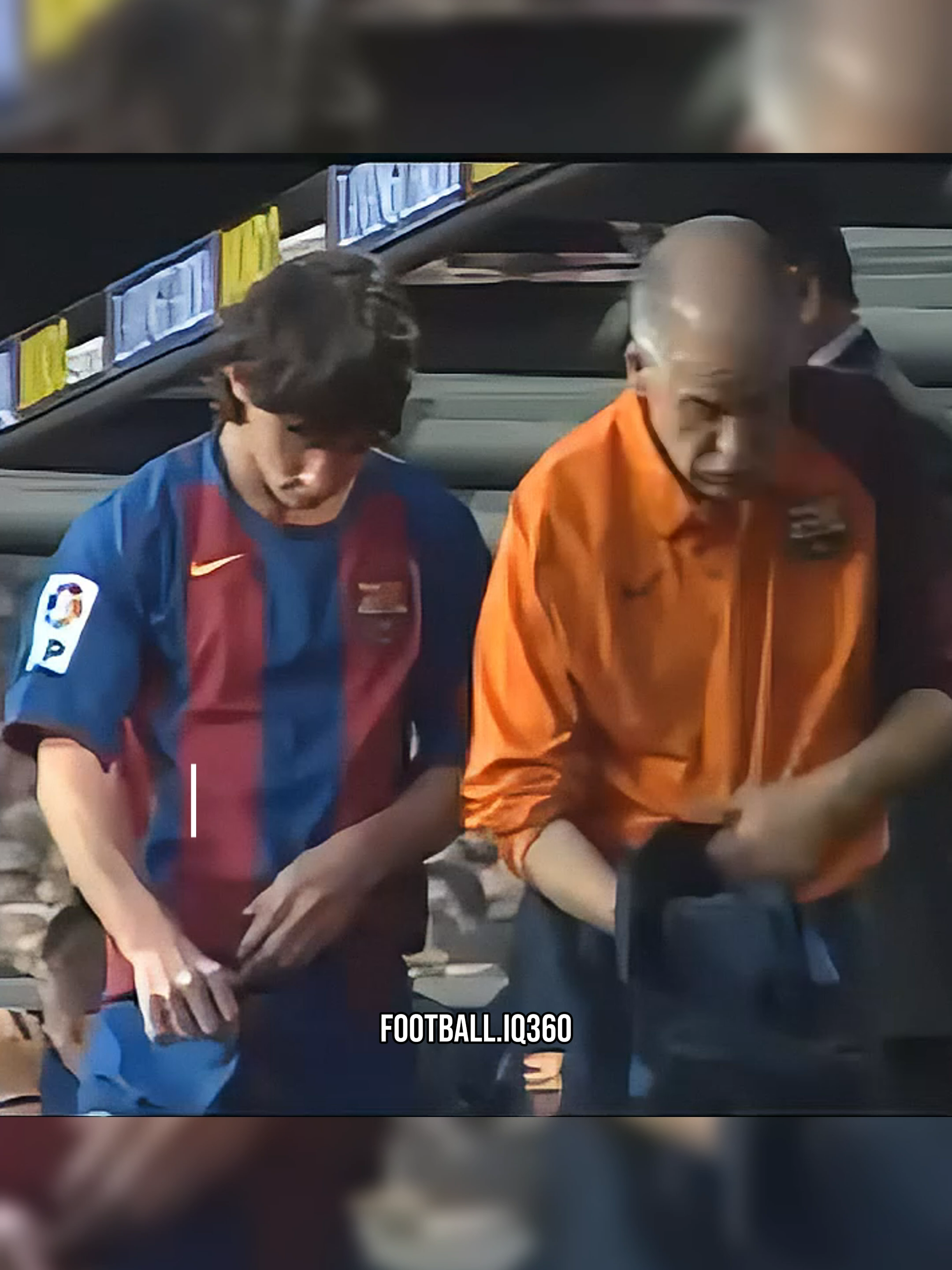 Messi First vs Last Barcelona Goal 😢#football #Soccer #barcelona #messi