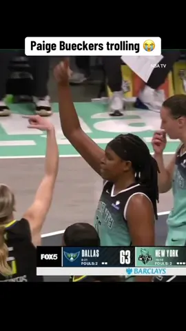 Wait for it 😂 #WNBA #basketball #dallaswings #paigebueckers #funny 
