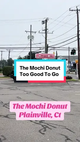 Picking up my #toogoodtogo #mysterybag #Foodie #mochidonuts #mochi 