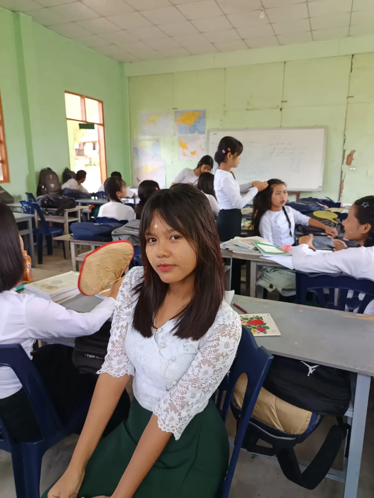 school girl🤪#တွေးပြီးမှတင်ပါ #foryou #2k8 #ပုသိမ် #foryoupageofficial #g11 